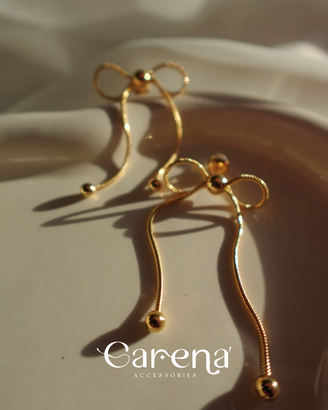 Bow Bow Earrings Gold