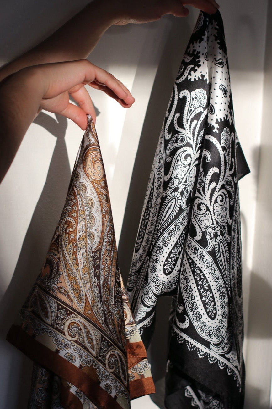 Ambar Scarf