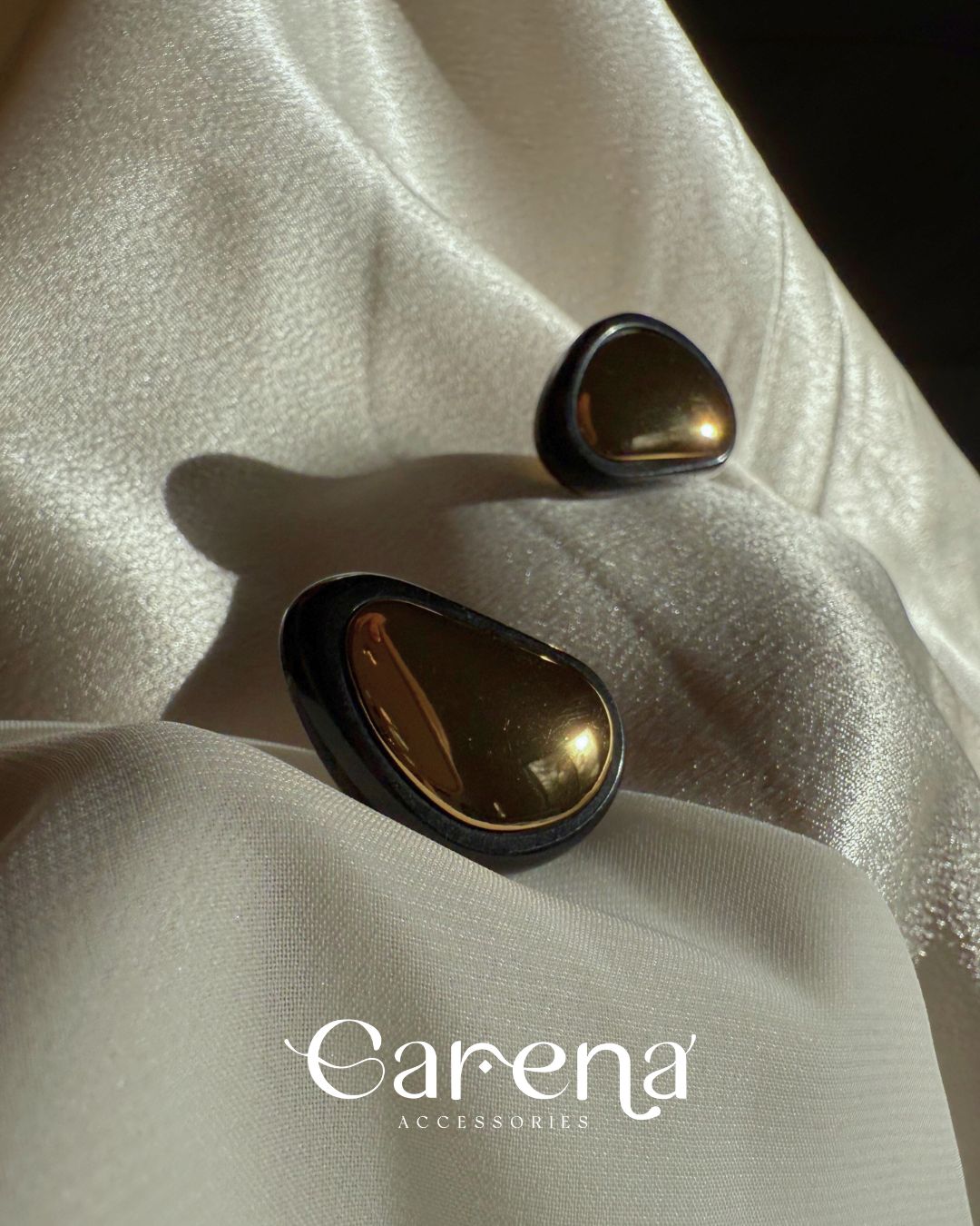 Dione Earrings