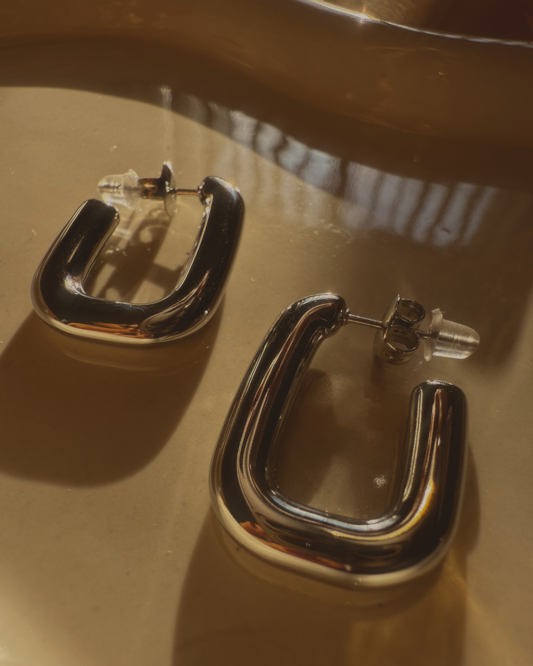 Argenté Arc Earrings