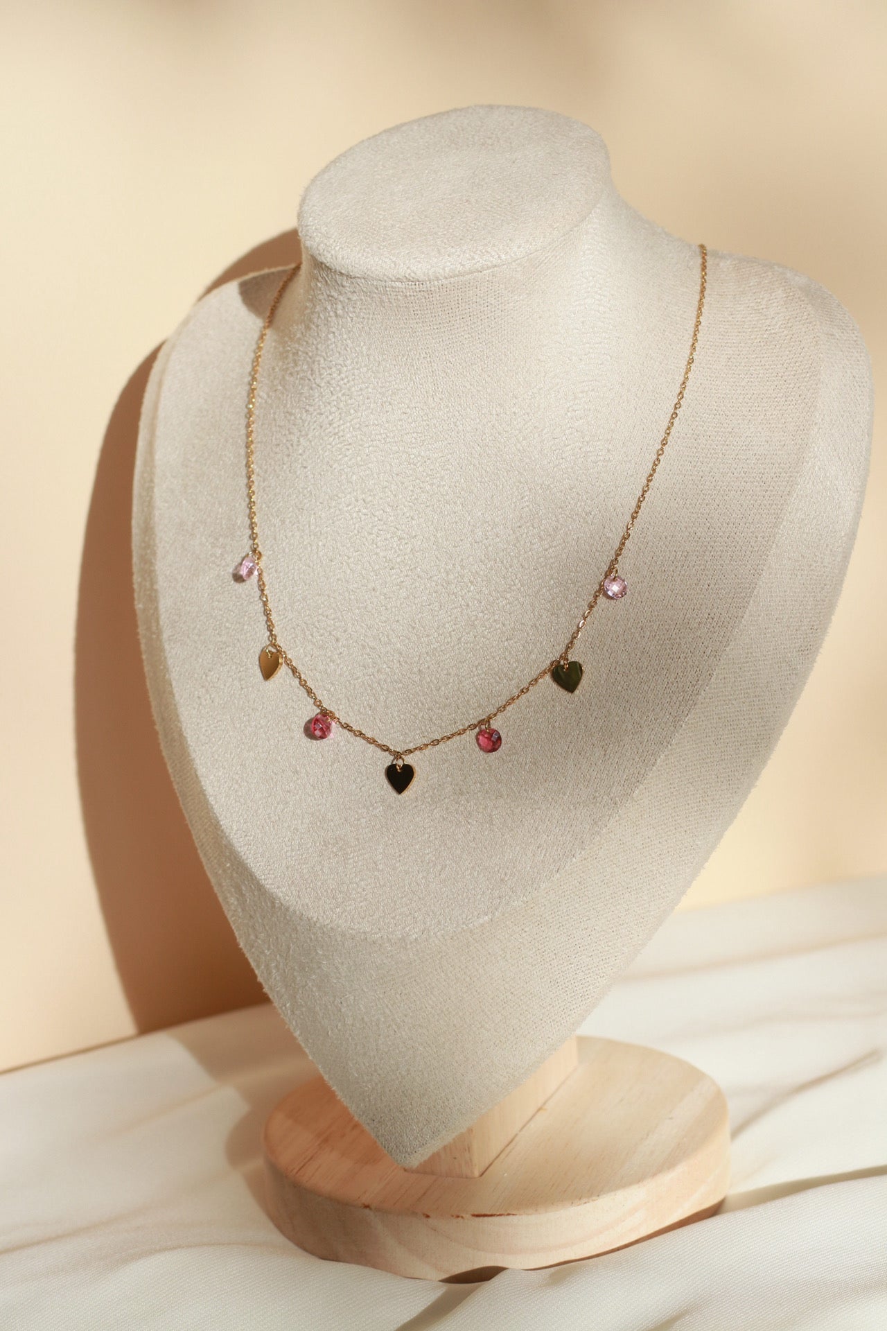 Charming Rose Necklace