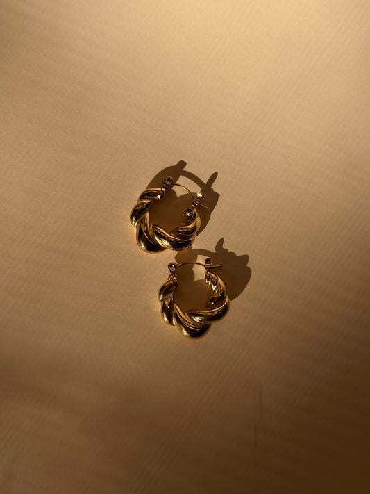 Golden Loop Hoop