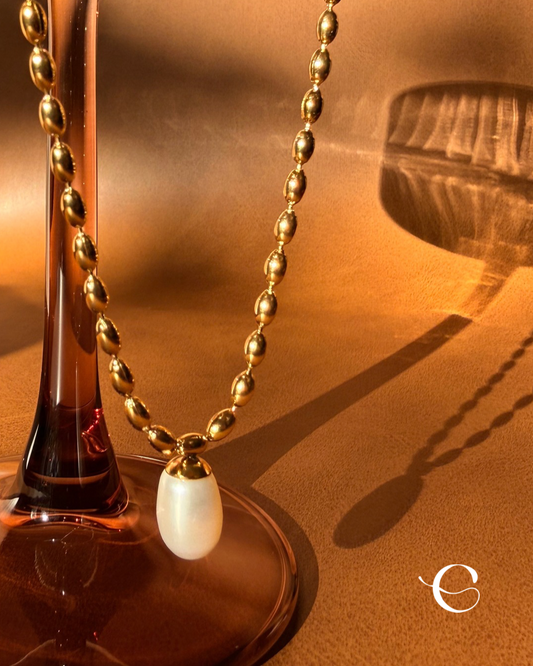 Dot of Pearl Necklace